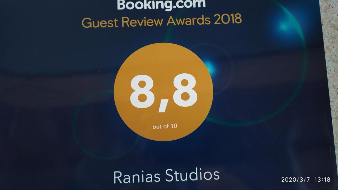 Ouranias Studios Kardamyli Exterior foto